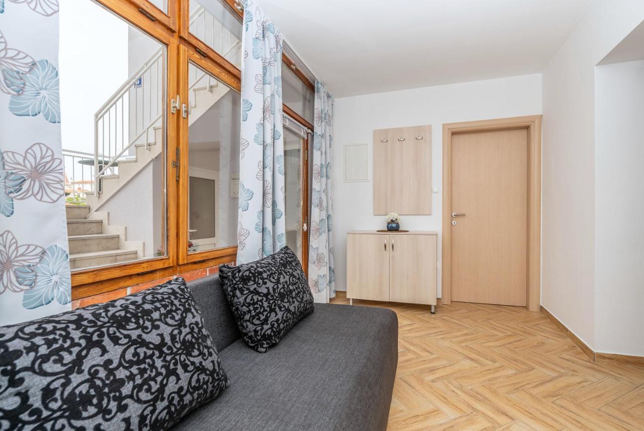 Apartman Karmen Makarska Esterno foto